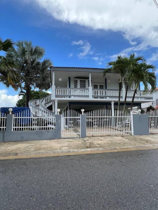 Mayaguez Spacious 3 Bedroom Villa Buitenkant foto